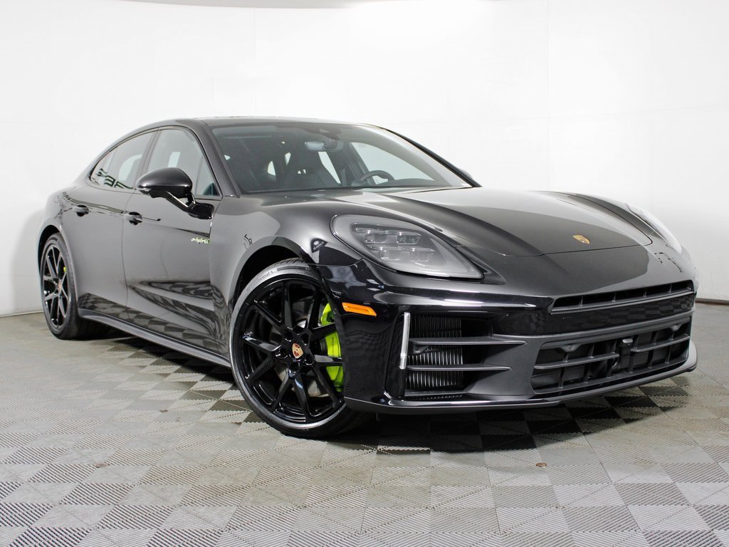 New 2026 Porsche Panamera 4 image 9