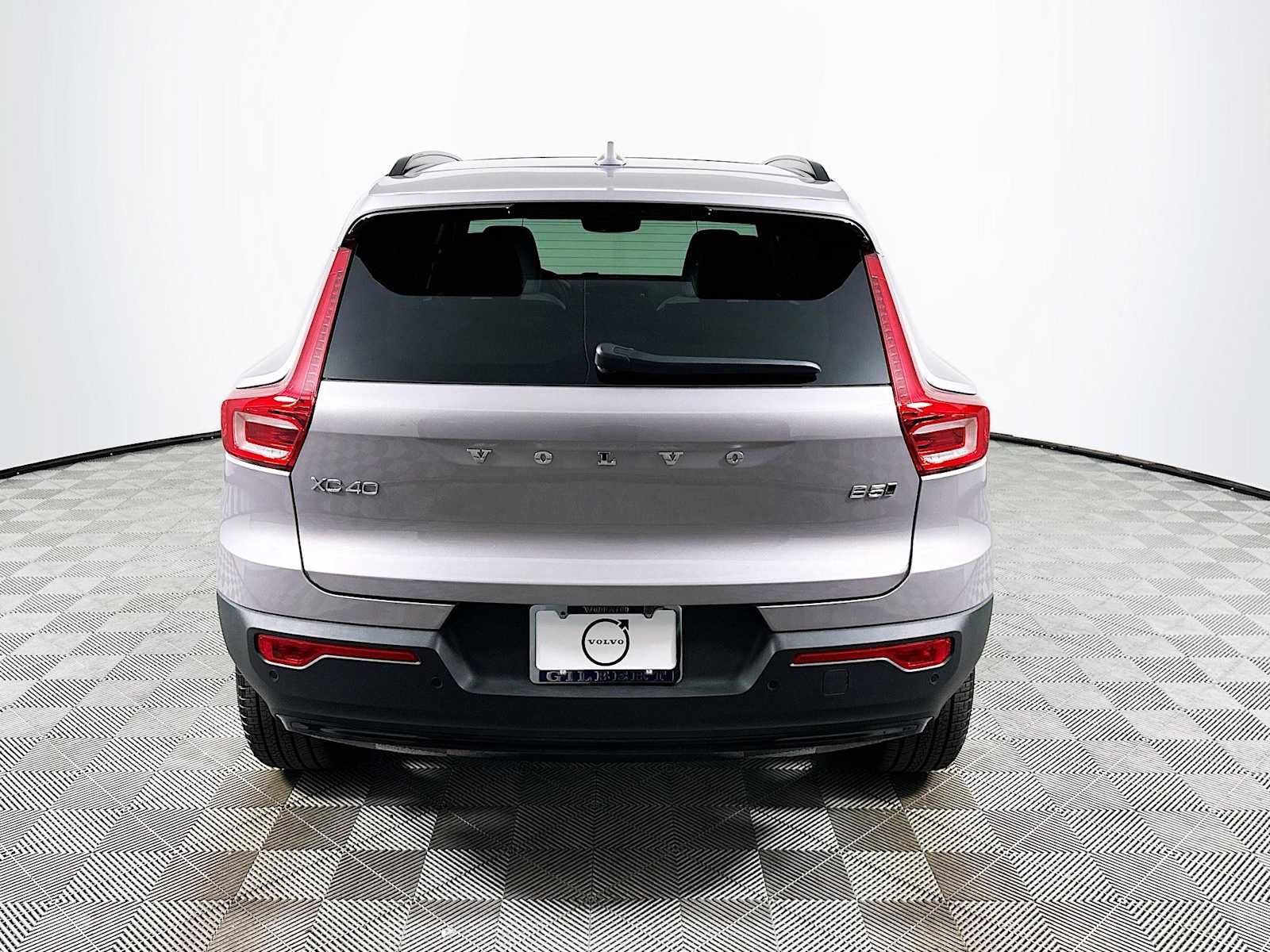 New 2026 Volvo XC40 B5 Ultra w/ Climate Package AWD/4WD image 6