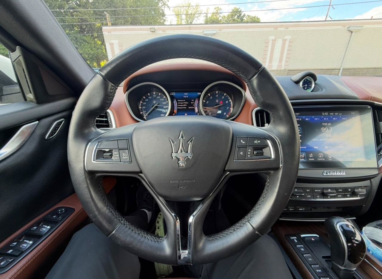 Used 2017 Maserati Ghibli S RWD image 18