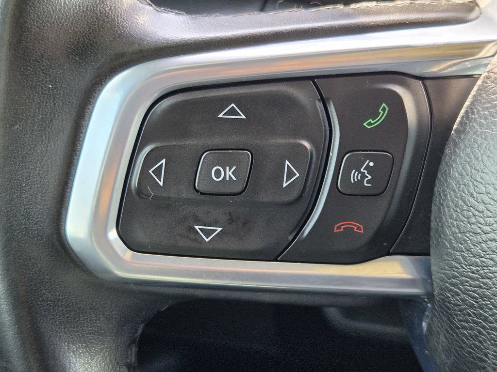 Used 2020 Jeep Wrangler Unlimited Sahara AWD/4WD image 23