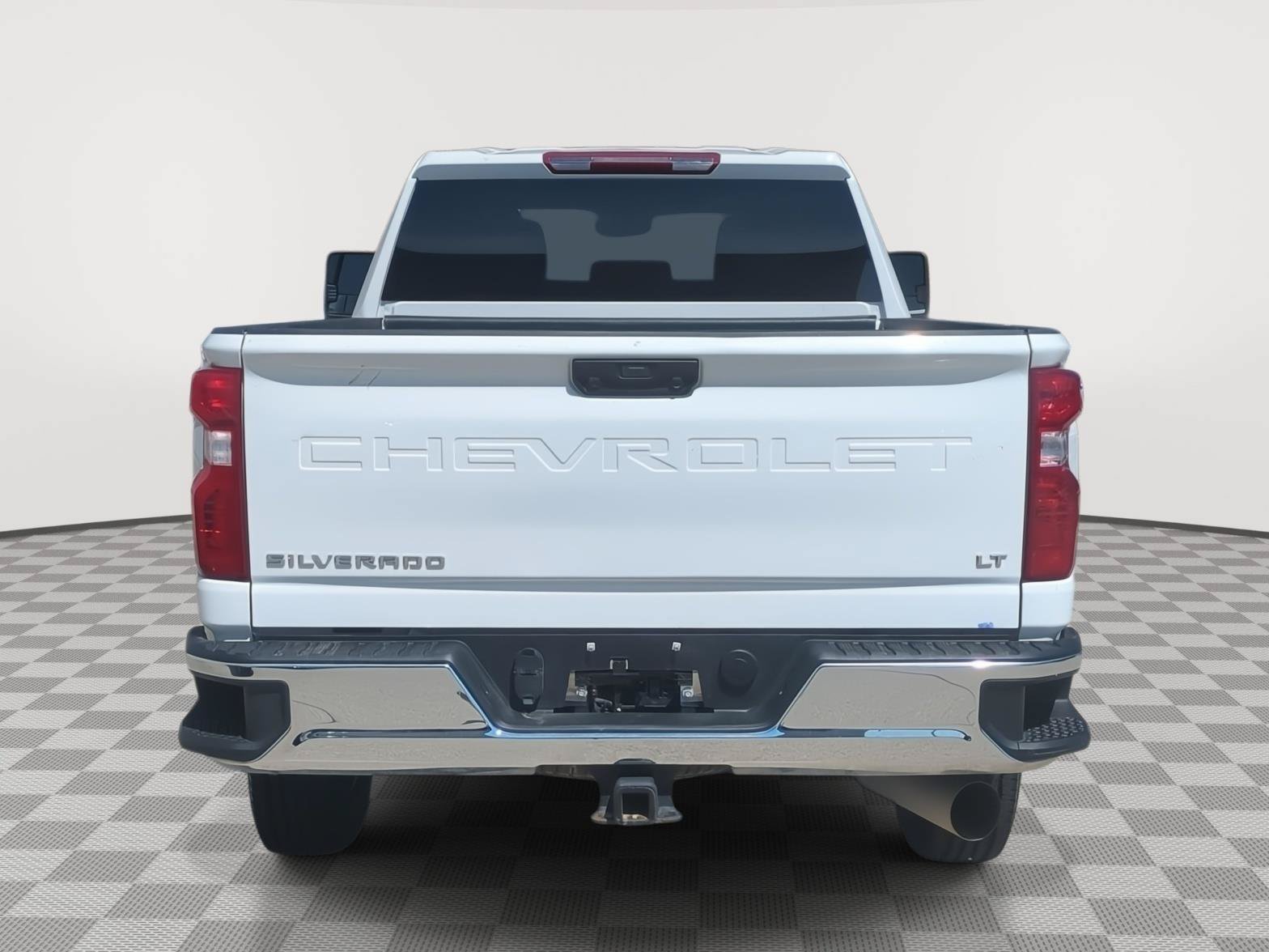 Used 2025 Chevrolet Silverado 2500 LT w/ Convenience Package AWD/4WD image 4