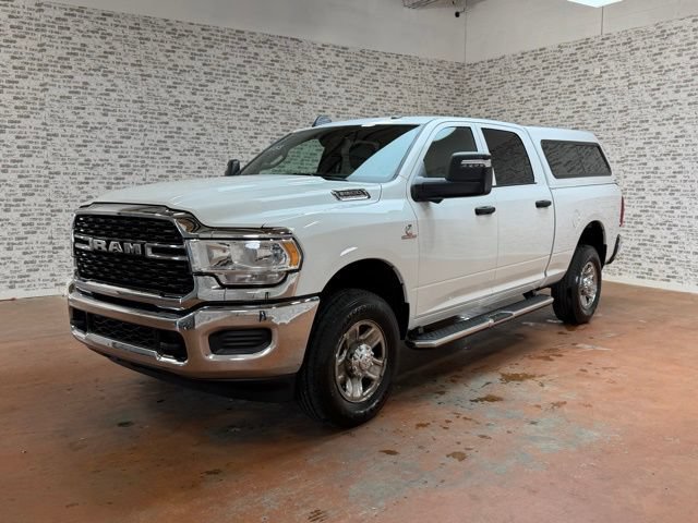 Used 2024 RAM 3500 Tradesman w/ Towing Technology Group AWD/4WD image 3