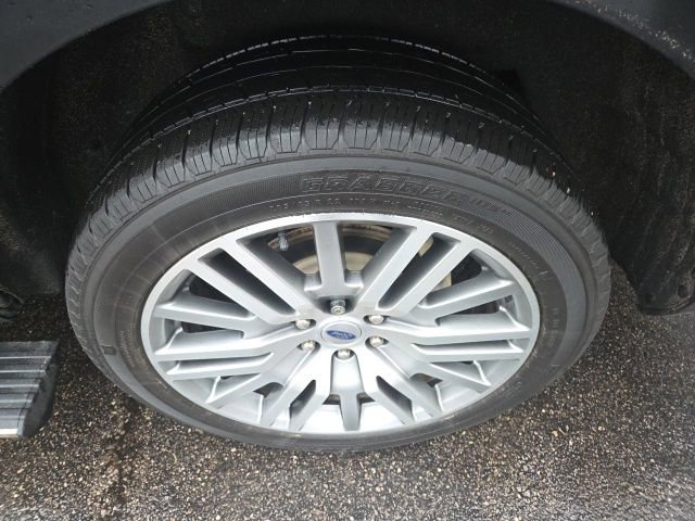 Used 2023 Ford Expedition Max Limited image 41