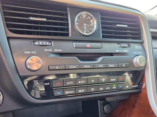 Used 2019 Lexus RX 350L Premium w/ Premium Package image 22