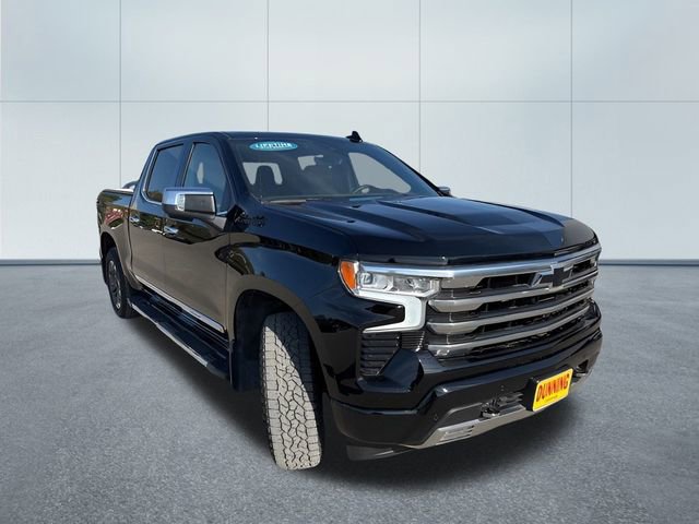 Used 2023 Chevrolet Silverado 1500 High Country w/ Technology Package image 4