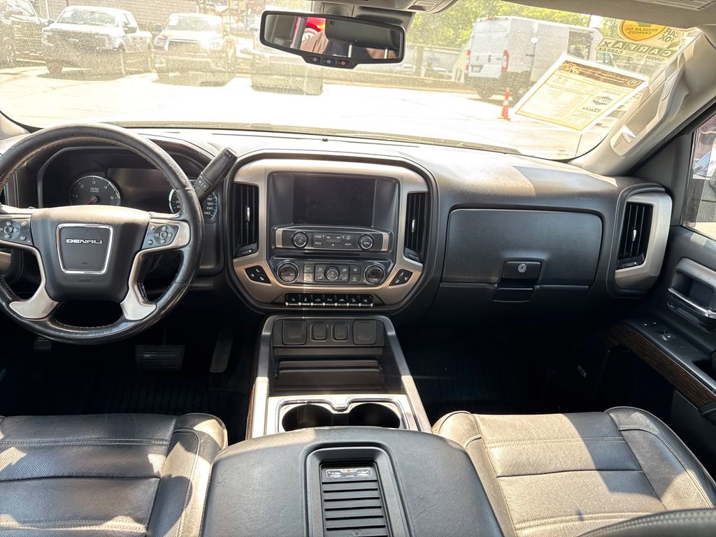 Used 2018 GMC Sierra 1500 Denali w/ Denali Ultimate Package AWD/4WD image 27