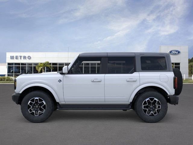 New 2025 Ford Bronco Outer Banks image 3