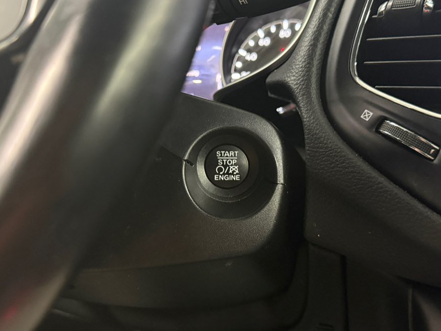 Used 2021 Jeep Compass Latitude w/ Convenience Group FWD image 20