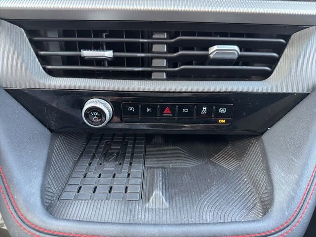 Used 2025 Ford Explorer ST image 35