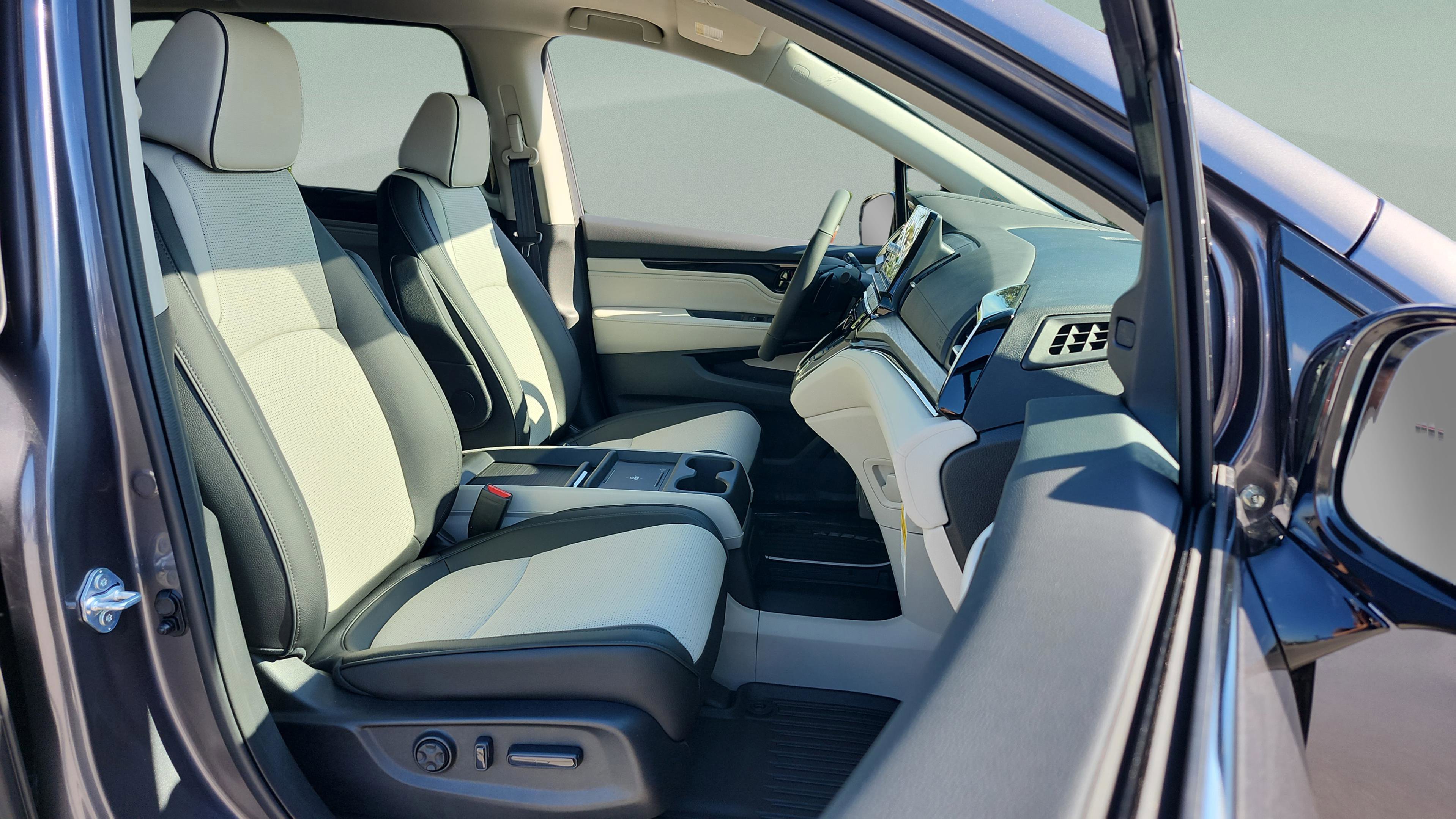 New 2026 Honda Odyssey Elite image 23