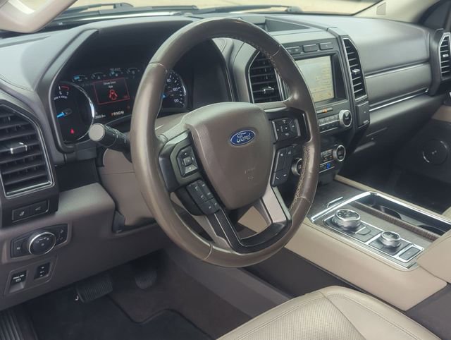 Used 2019 Ford Expedition Limited AWD/4WD image 12