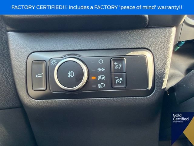 Certified 2025 Ford Escape Platinum AWD/4WD image 30