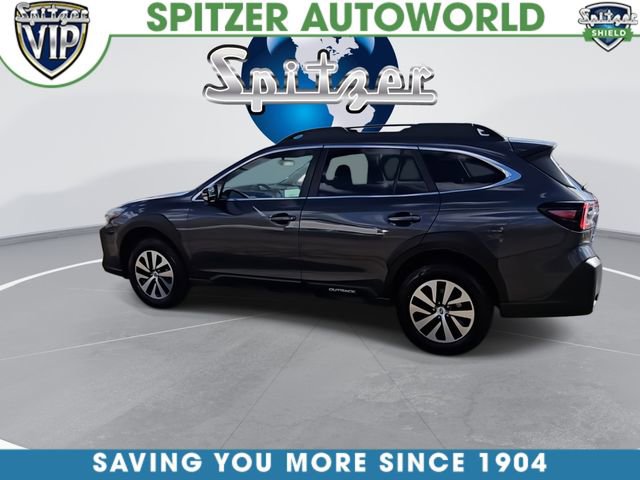 Used 2024 Subaru Outback Premium image 4