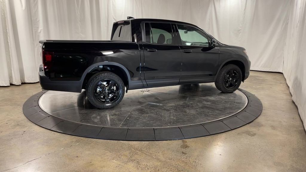 Used 2023 Honda Ridgeline Black Edition image 9