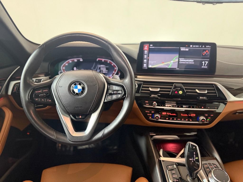 Used 2022 BMW 530i xDrive w/ Convenience Package image 11