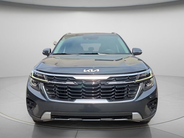 Used 2024 Kia Seltos EX FWD image 9