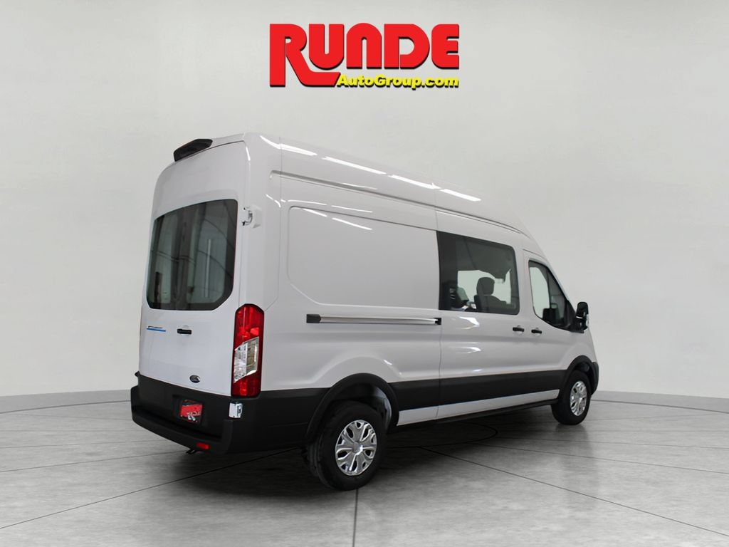 New 2023 Ford E-Transit 148 High Roof RWD image 5