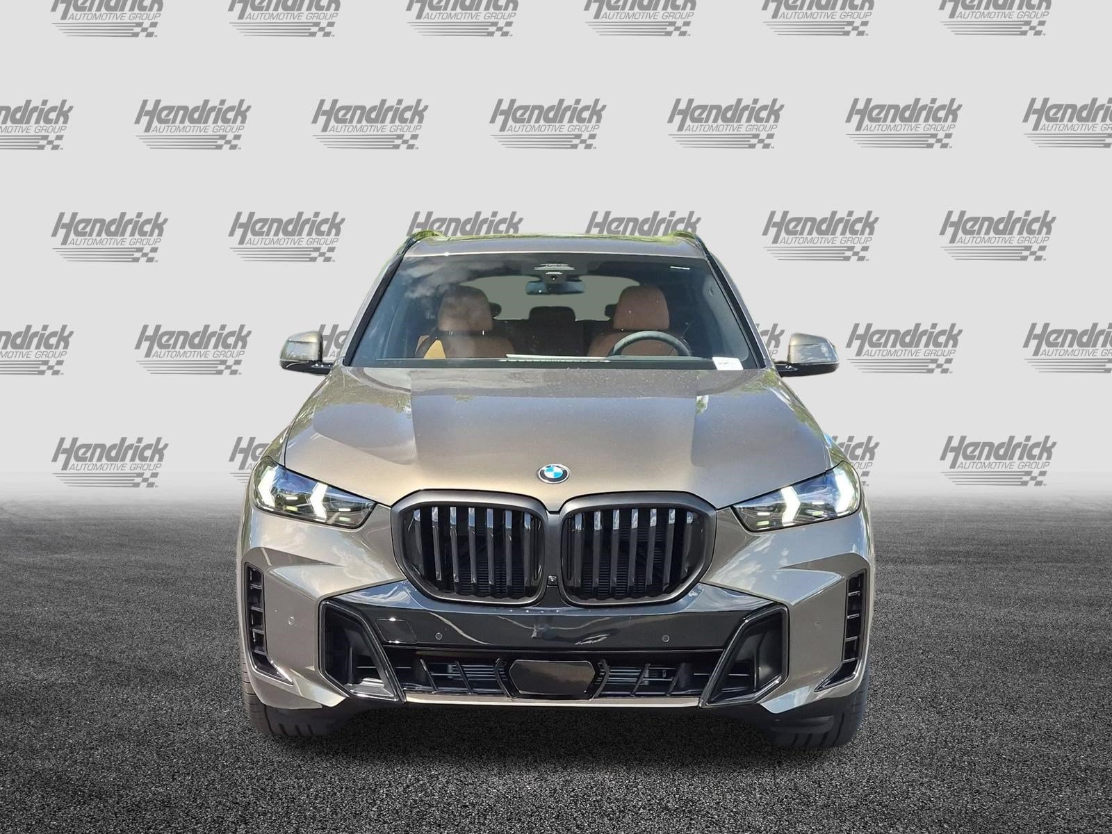 New 2026 BMW X5 xDrive40i w/ M Sport Package AWD/4WD image 8