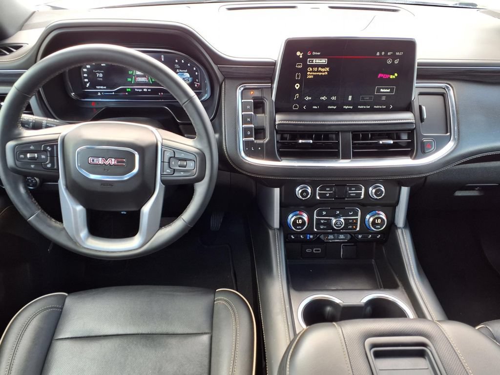 Used 2024 GMC Yukon XL SLT w/ SLT Luxury Package RWD image 12