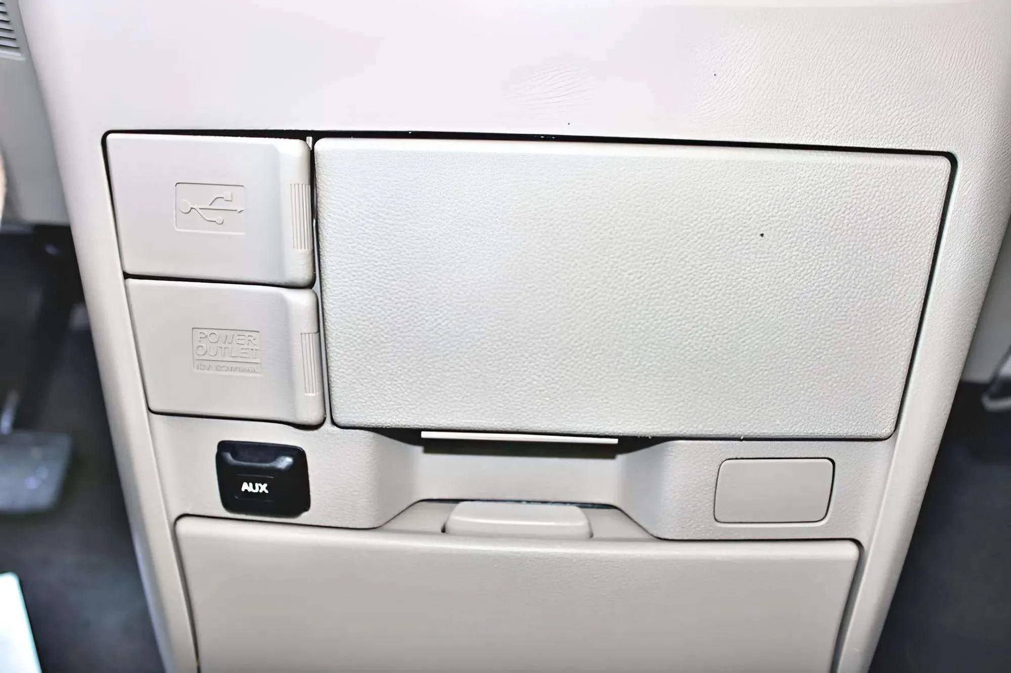 Used 2016 Honda Odyssey LX image 21