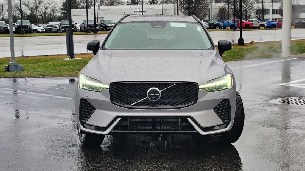 New 2026 Volvo XC60 B5 Plus w/ Climate Package AWD/4WD image 30