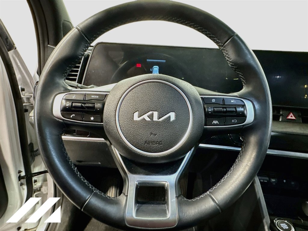 Used 2025 Kia Sportage X-Line w/ Premium Package AWD/4WD image 11
