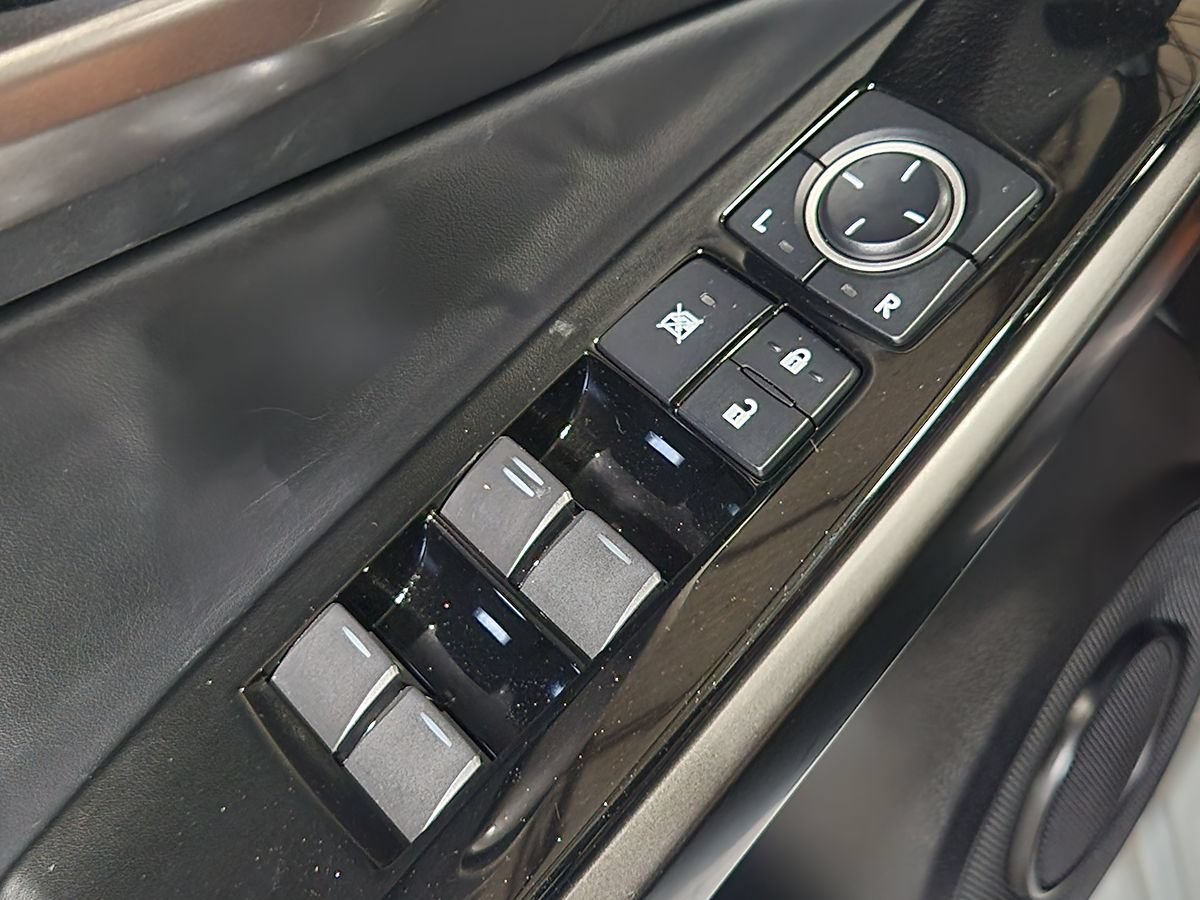 Used 2025 Lexus IS 350 F Sport w/ Accessory Package 2 RWD image 45