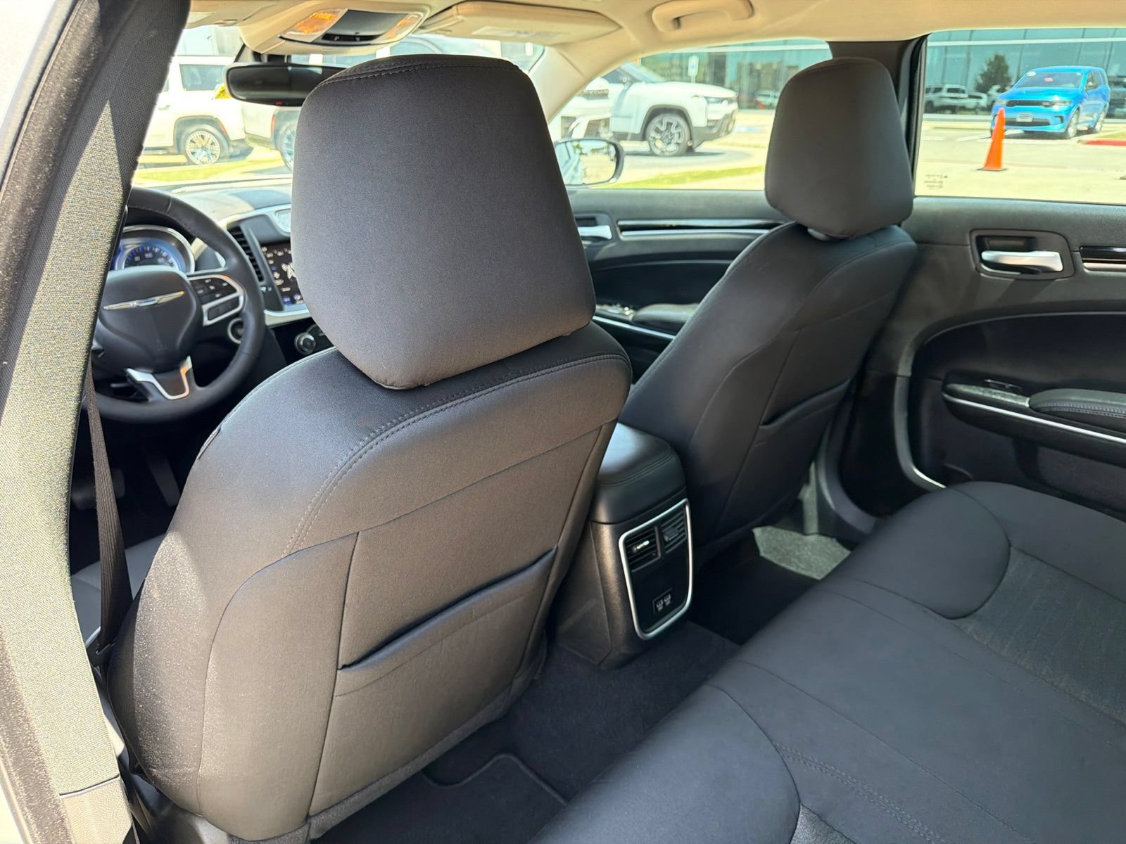 Used 2023 Chrysler 300 Touring w/ Sport Appearance Package RWD image 16