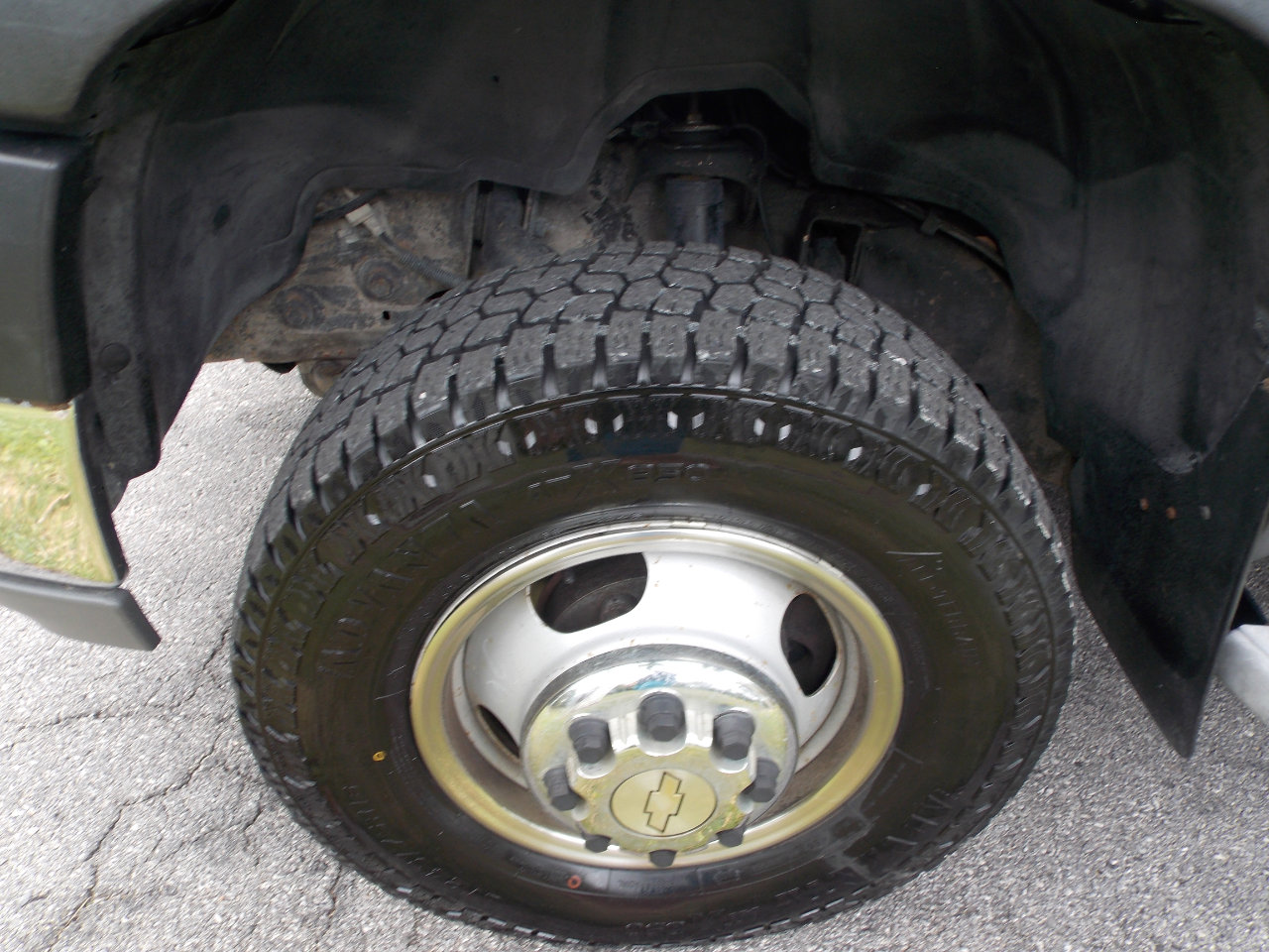 Used 2002 Chevrolet Silverado 3500 LT w/ Off-Road Skid Plate Pkg image 20