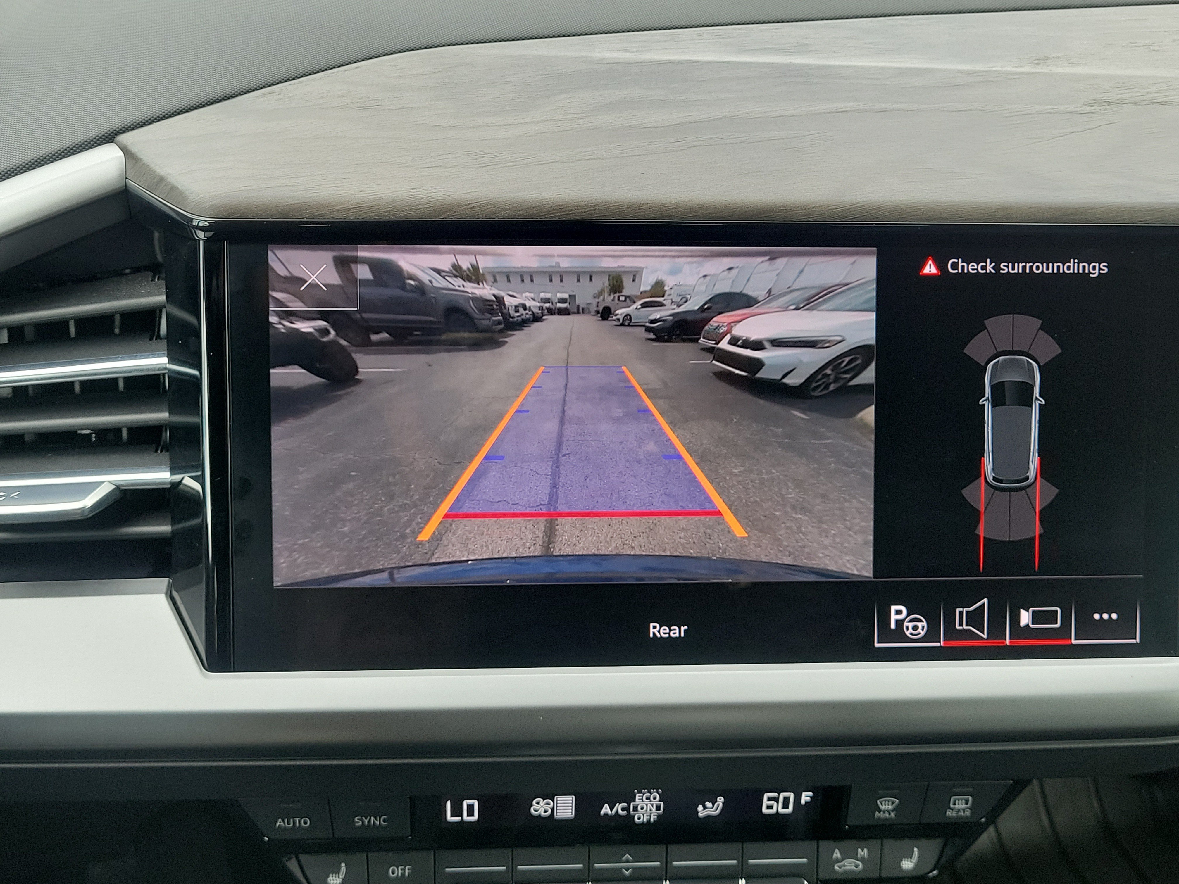 Used 2024 Audi Q4 e-tron Premium Plus AWD/4WD image 27