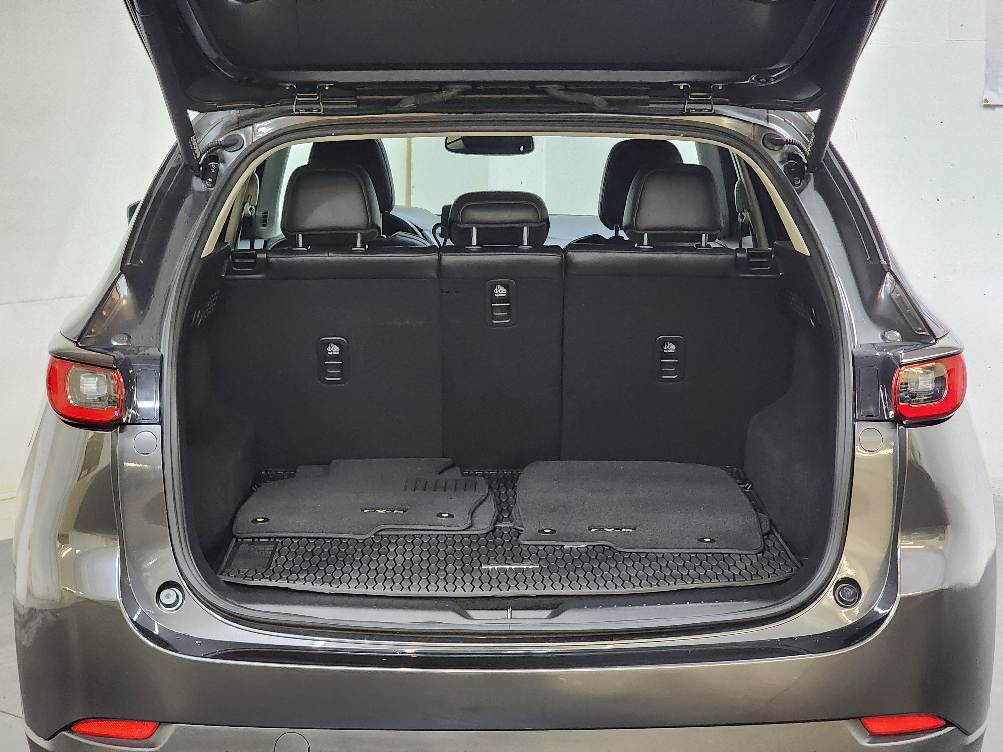 Used 2022 MAZDA CX-5 AWD 2.5 S w/ Premium Package image 8