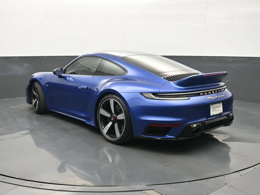Used 2023 Porsche 911 Sport Classic RWD image 3