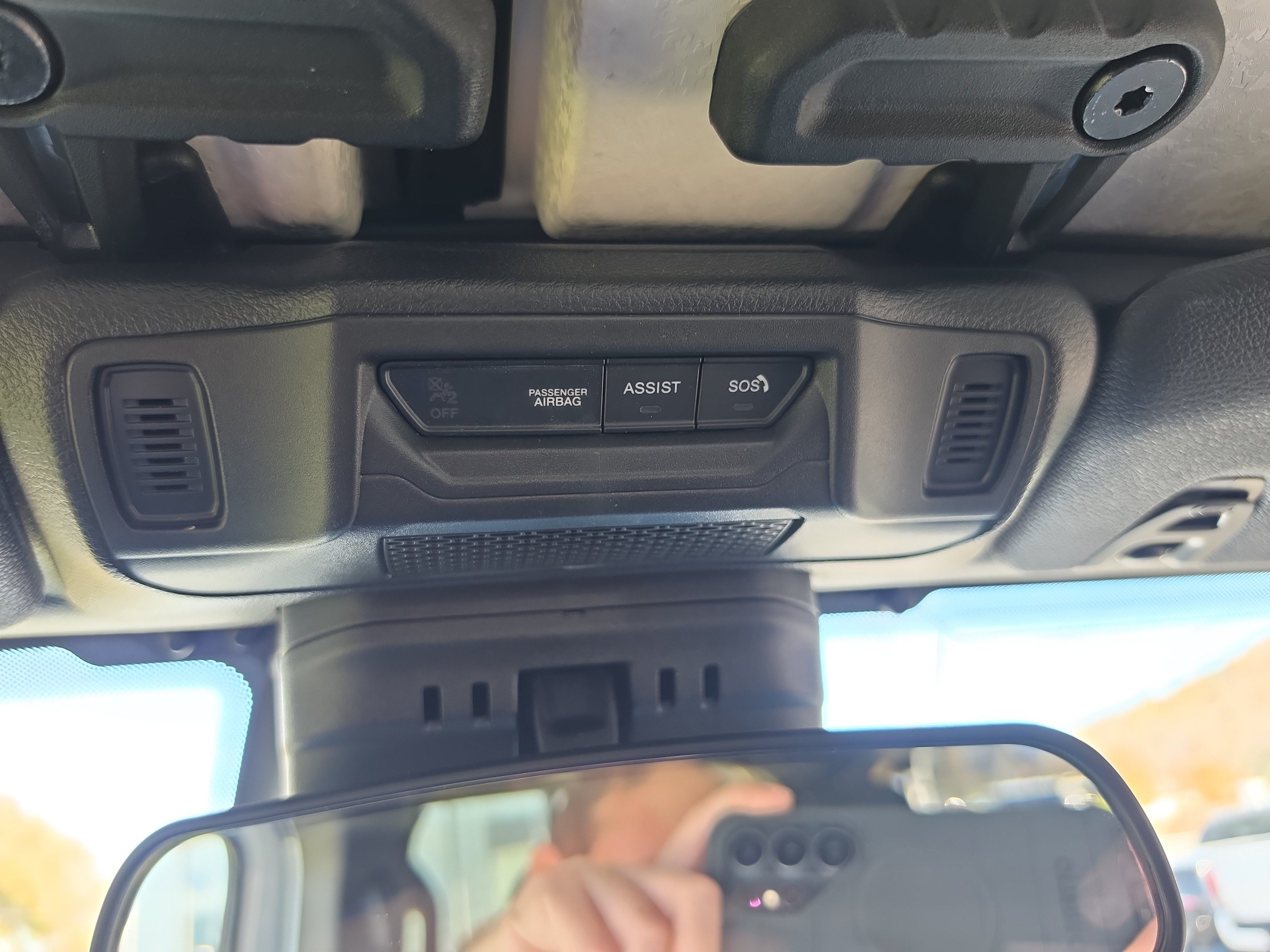 Used 2026 Jeep Wrangler Unlimited Sahara AWD/4WD image 34