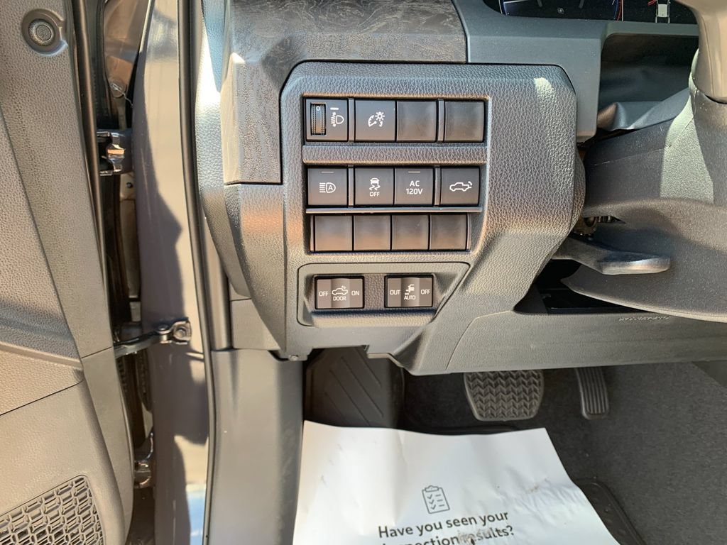 New 2026 Toyota Tacoma Limited AWD/4WD image 31