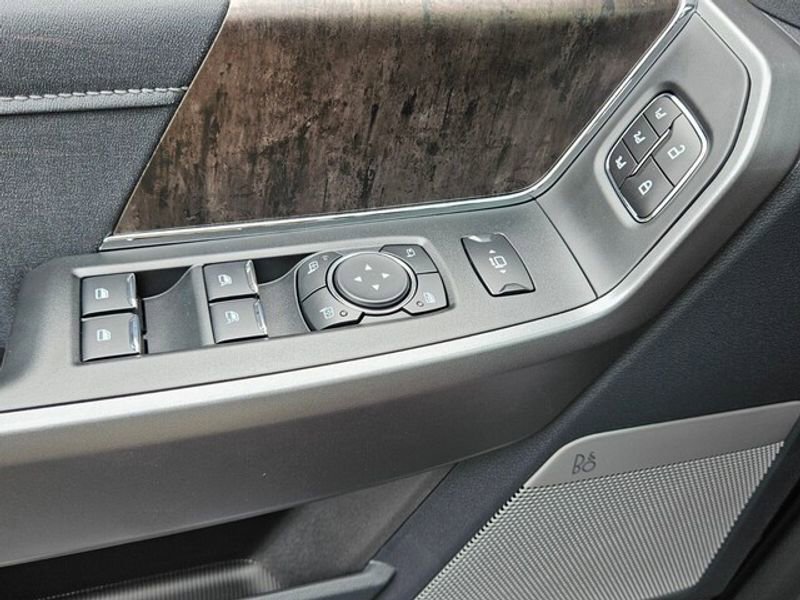 New 2026 Ford F250 Lariat image 34