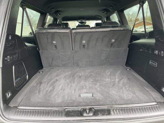 Used 2023 Jeep Wagoneer L Series II AWD/4WD image 14