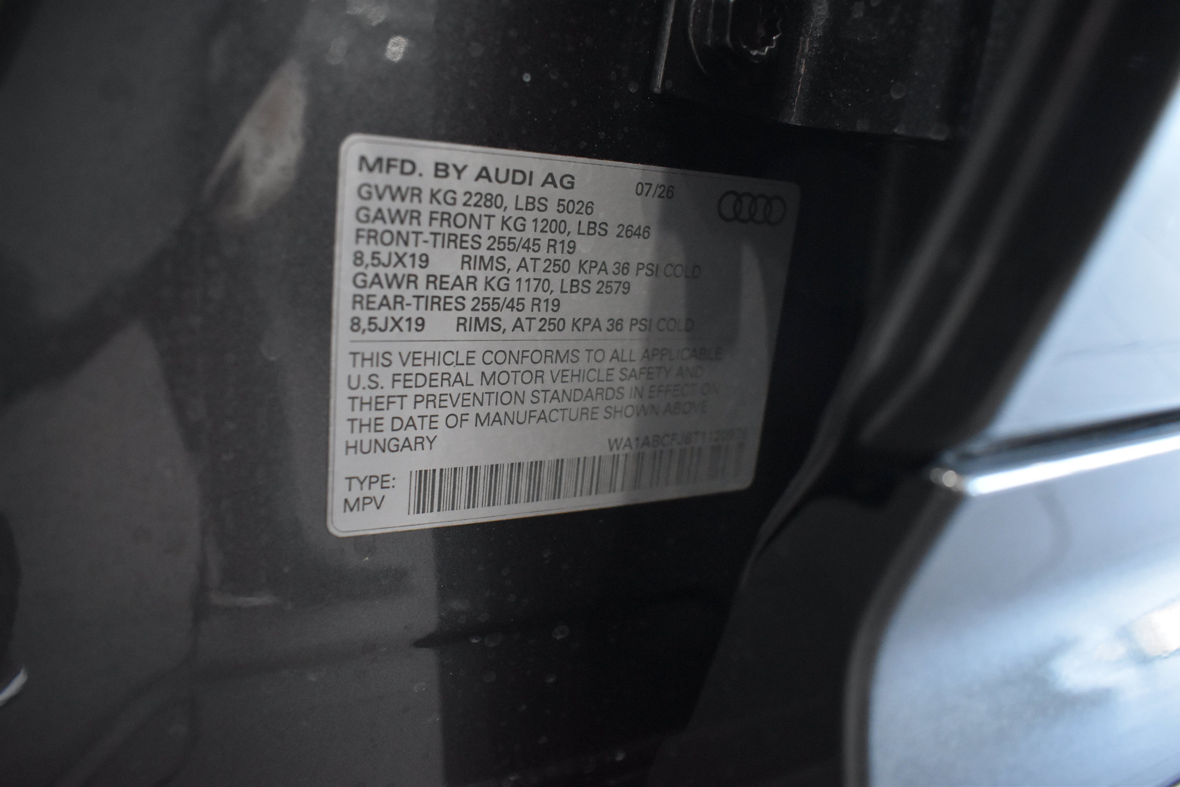 New 2026 Audi Q3 quattro 2.0T AWD/4WD image 32