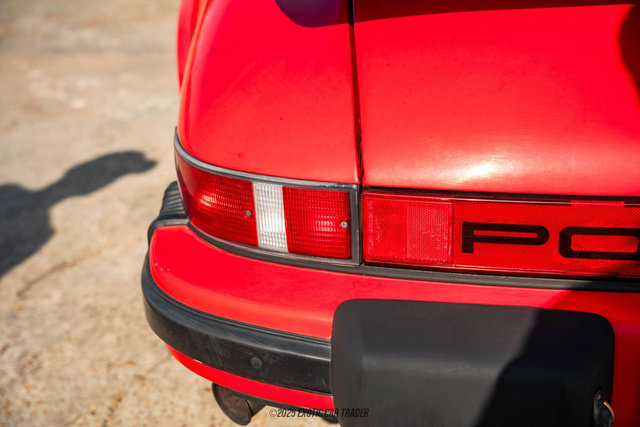 Used 1986 Porsche 911 Carrera image 38