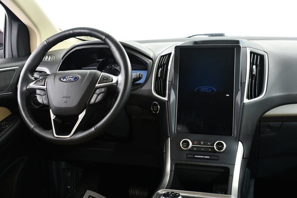 Used 2023 Ford Edge SEL AWD/4WD image 8