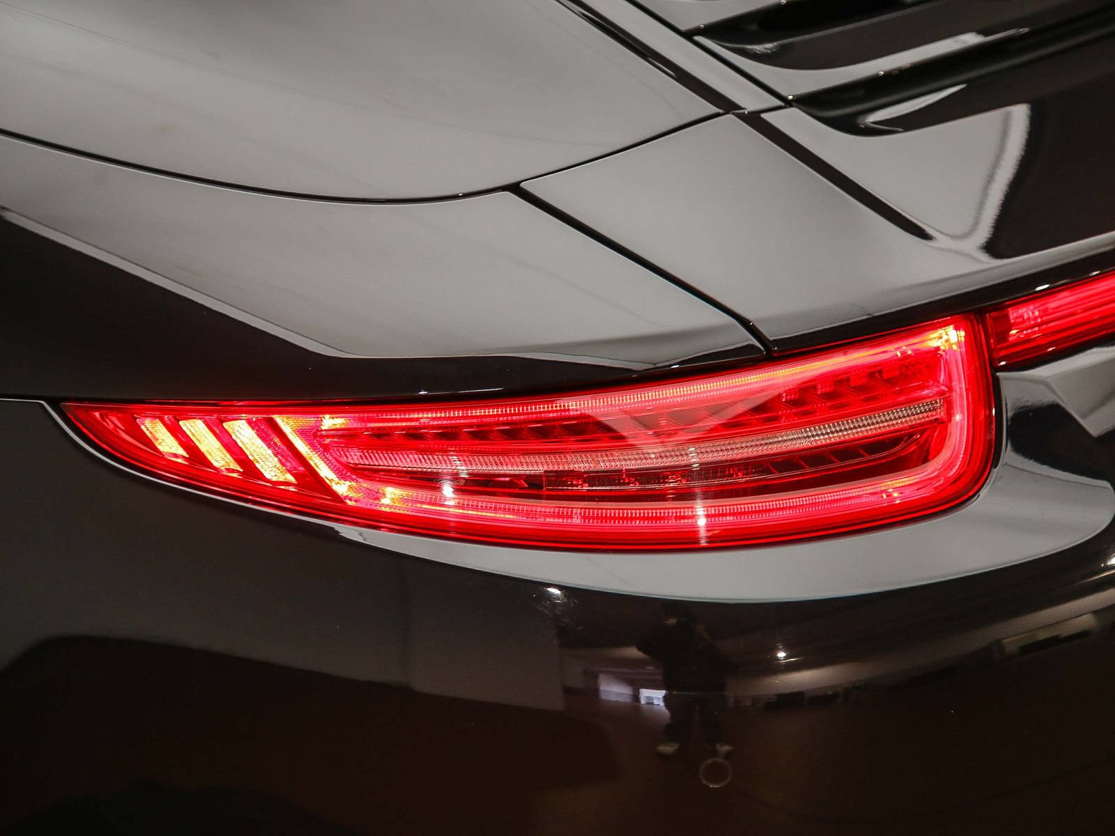 Used 2016 Porsche 911 Targa 4S AWD/4WD image 13