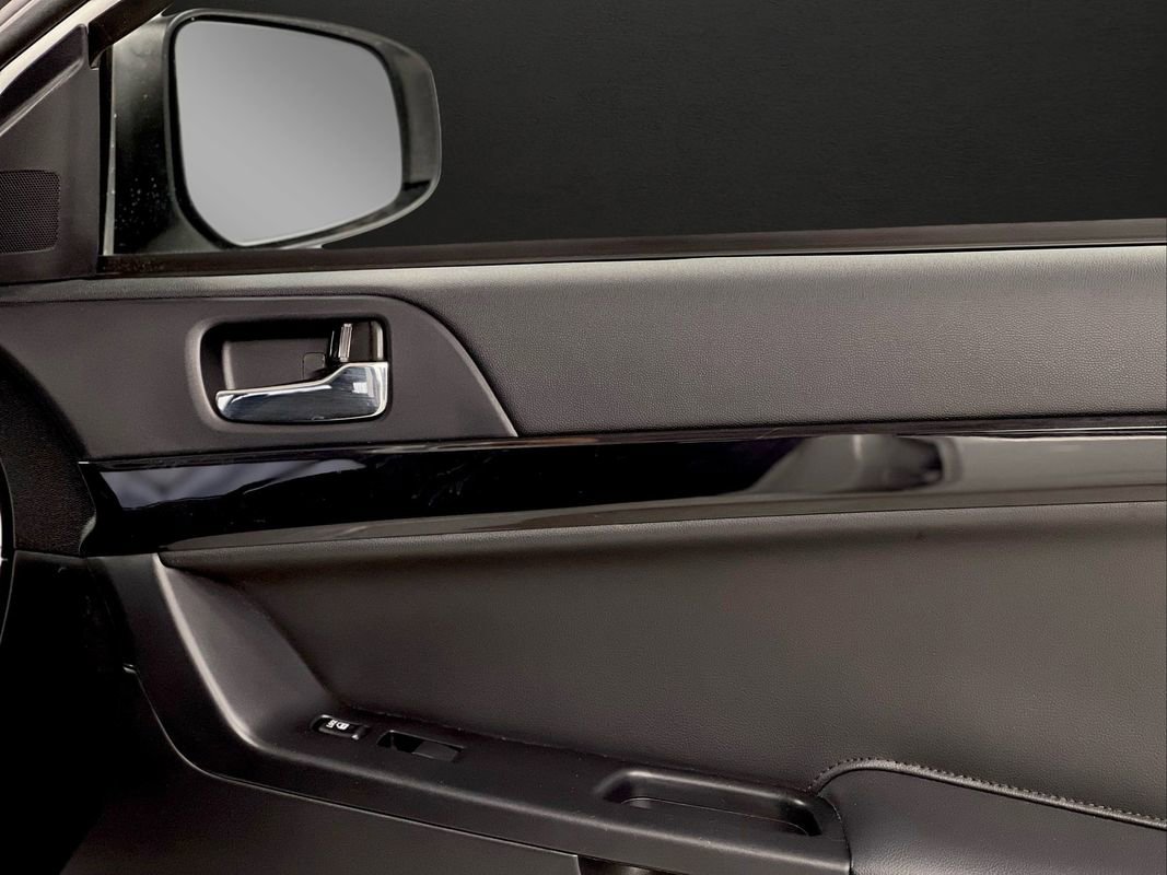 Used 2017 Mitsubishi Lancer ES image 26