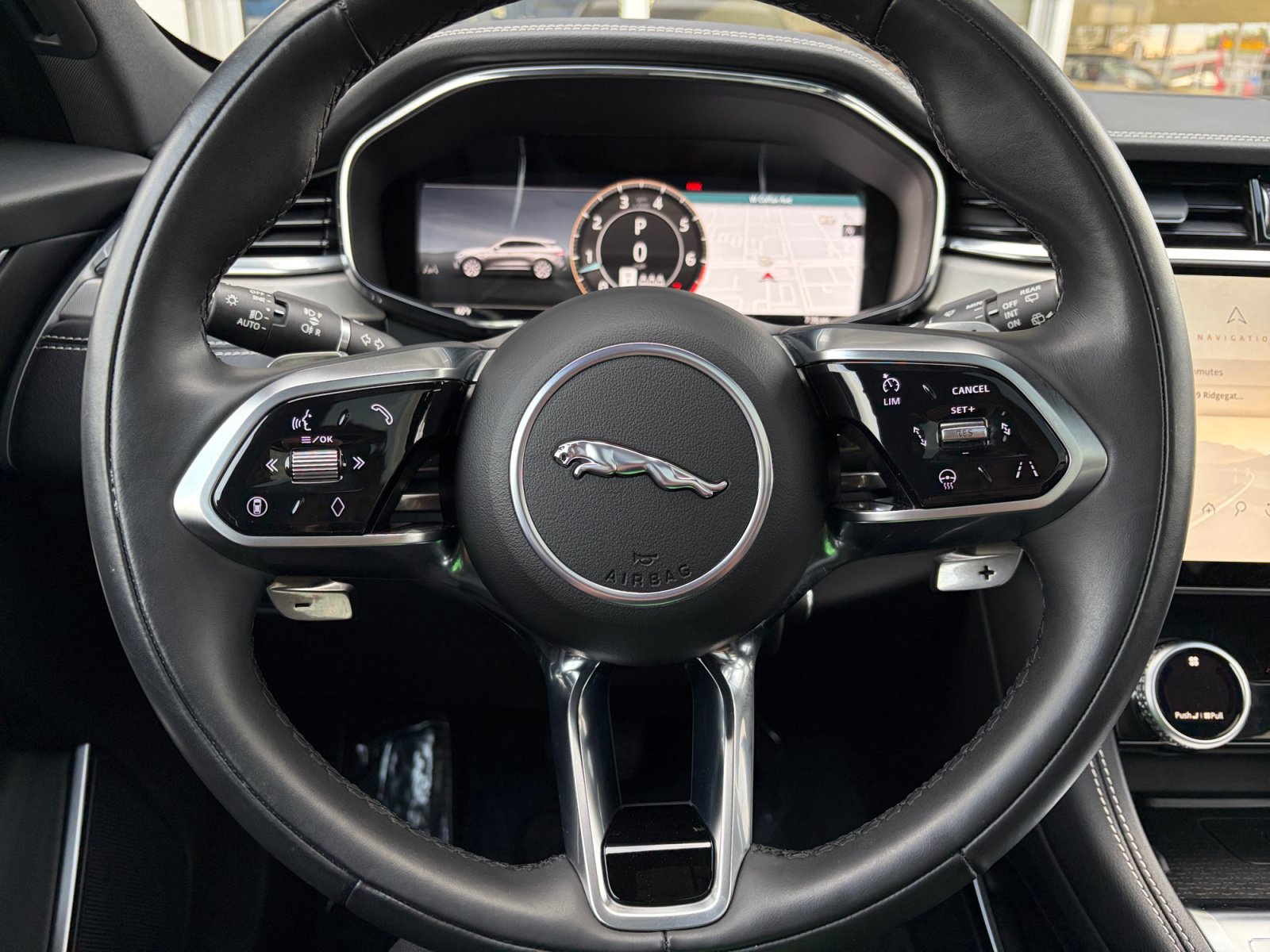 Certified 2026 Jaguar F-PACE R-Dynamic S AWD/4WD image 9