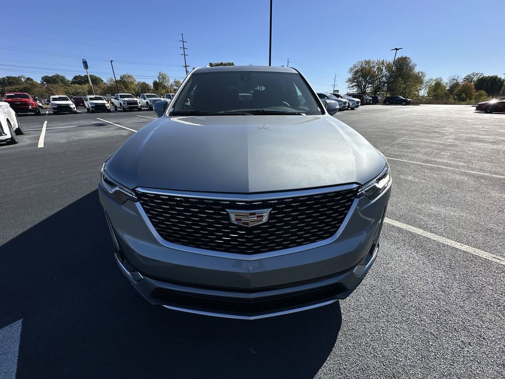New 2025 Cadillac XT6 Luxury image 27