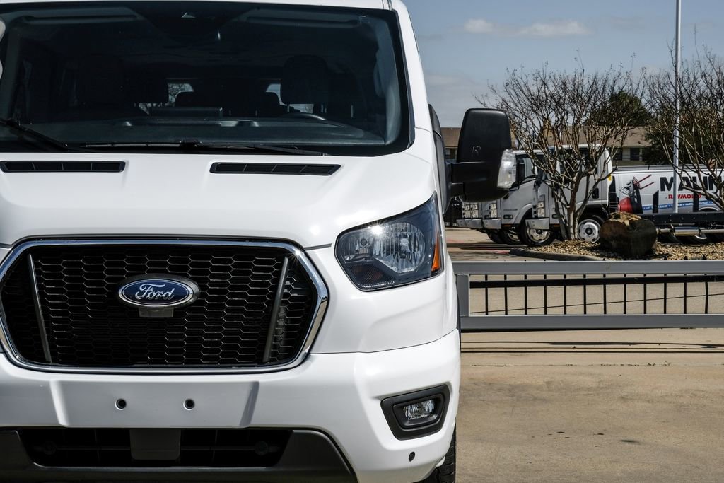 Used 2024 Ford Transit 350 XLT image 43