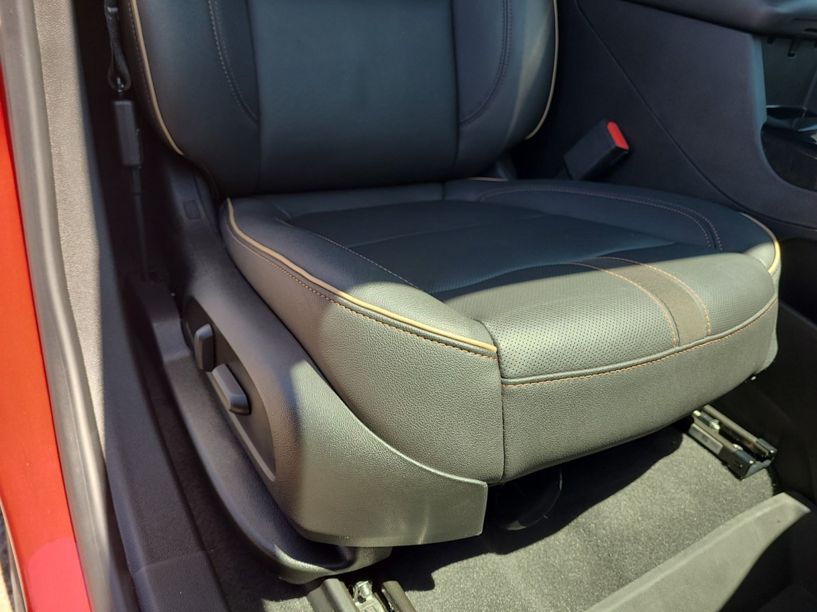 Used 2023 Chevrolet Blazer Premier w/ Enhanced Convenience Package AWD/4WD image 30
