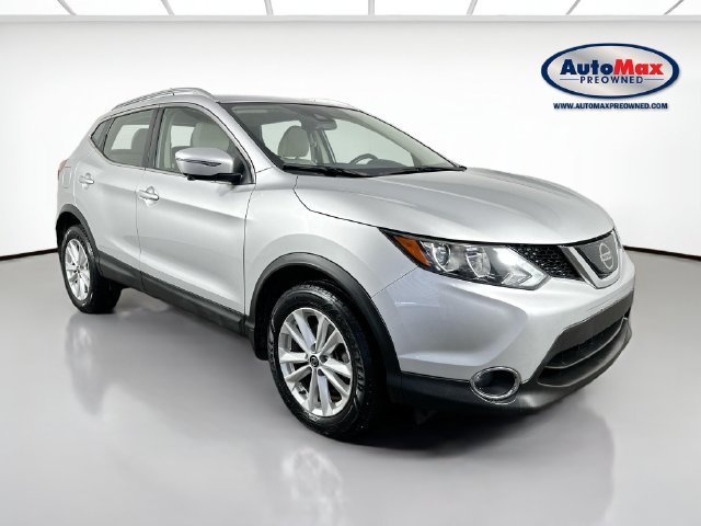Used 2019 Nissan Rogue Sport SV w/ Technology Package AWD/4WD image 1