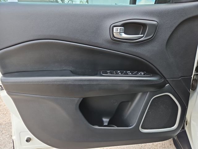 Used 2020 Jeep Compass Altitude image 21