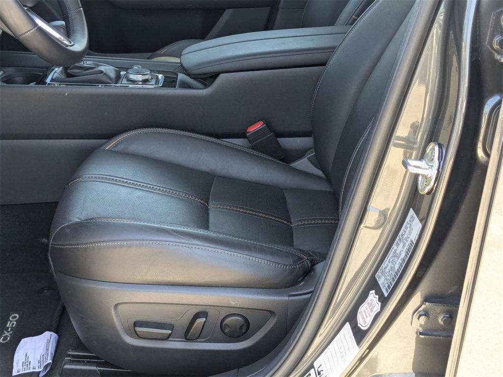 Used 2025 MAZDA CX-50 AWD 2.5 S w/ Premium Plus Pkg image 24