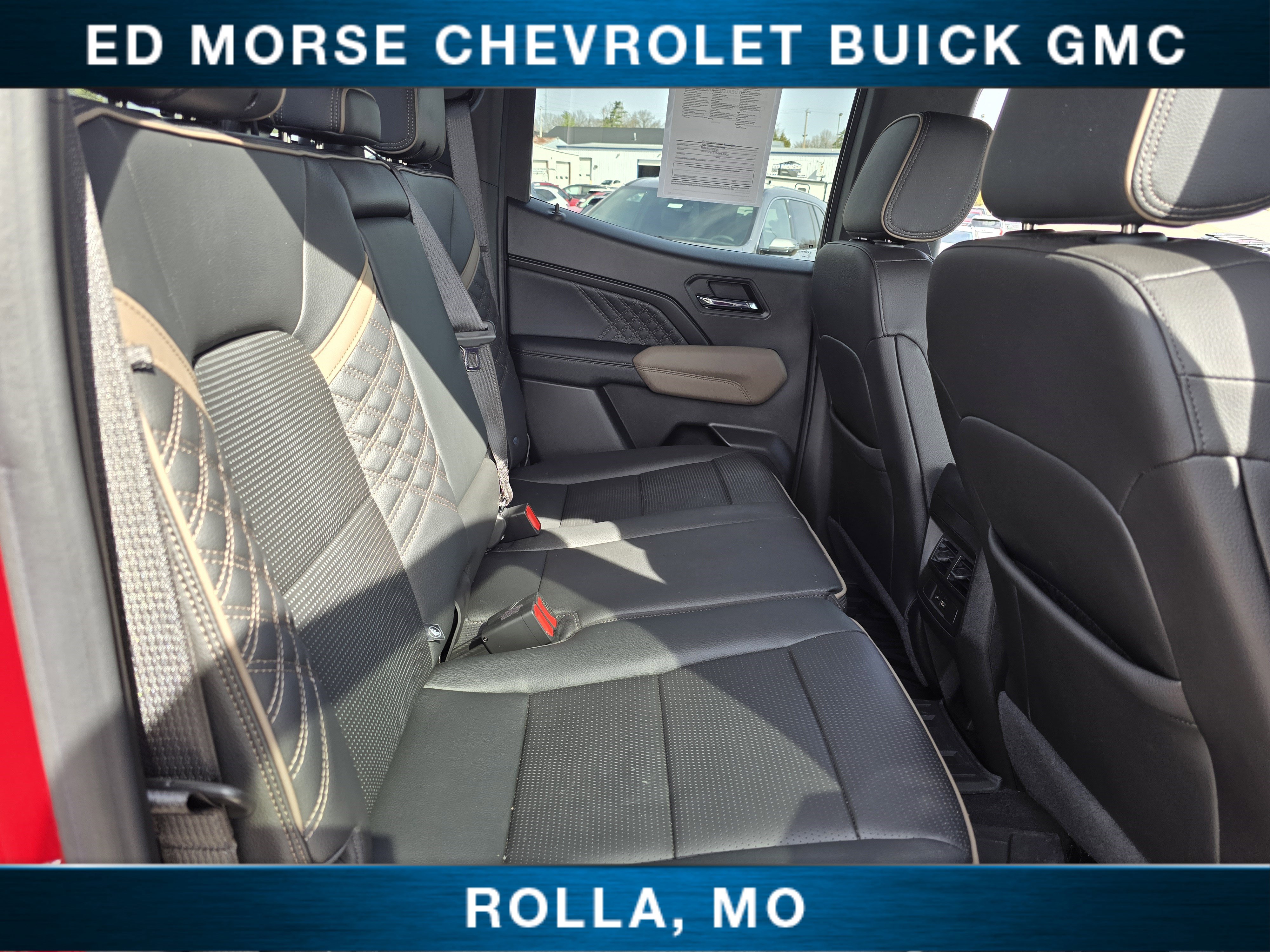 Used 2023 GMC Canyon Denali image 22