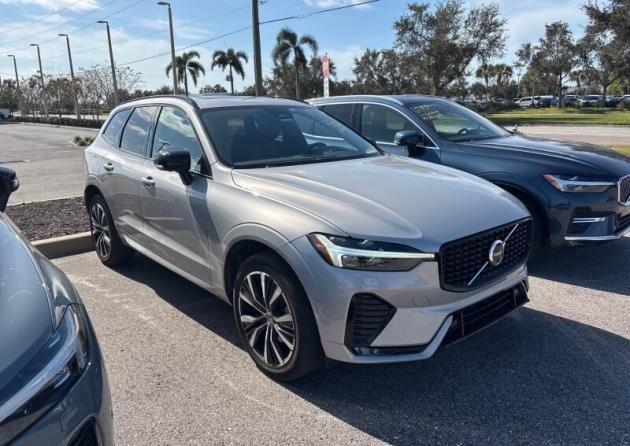 Used 2023 Volvo XC60 B5 Plus w/ Climate Package image 7